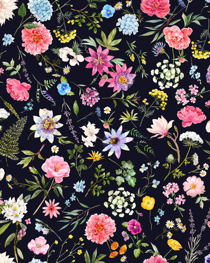 Blooms Black