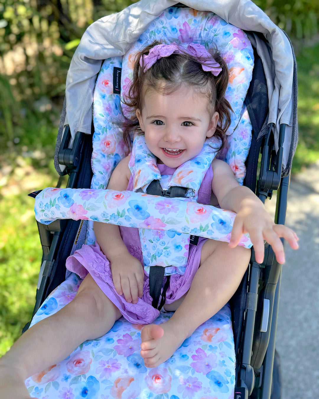 Watercolour Blossom Pram Liner on the Uppababy Vista V2 Pram by Harmony j